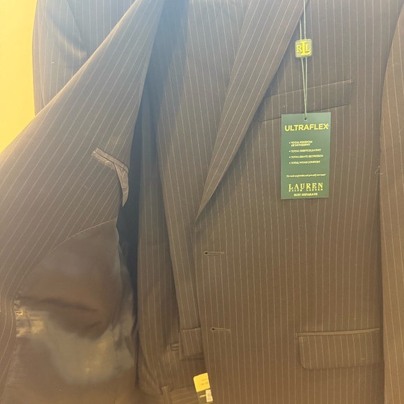 Ralph Lauren Wool Suit-Black Size 40R, NWT - Picture 2 of 7